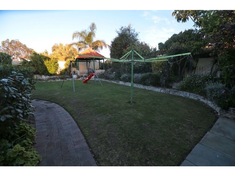 52 Casilda Road, Duncraig WA 6023