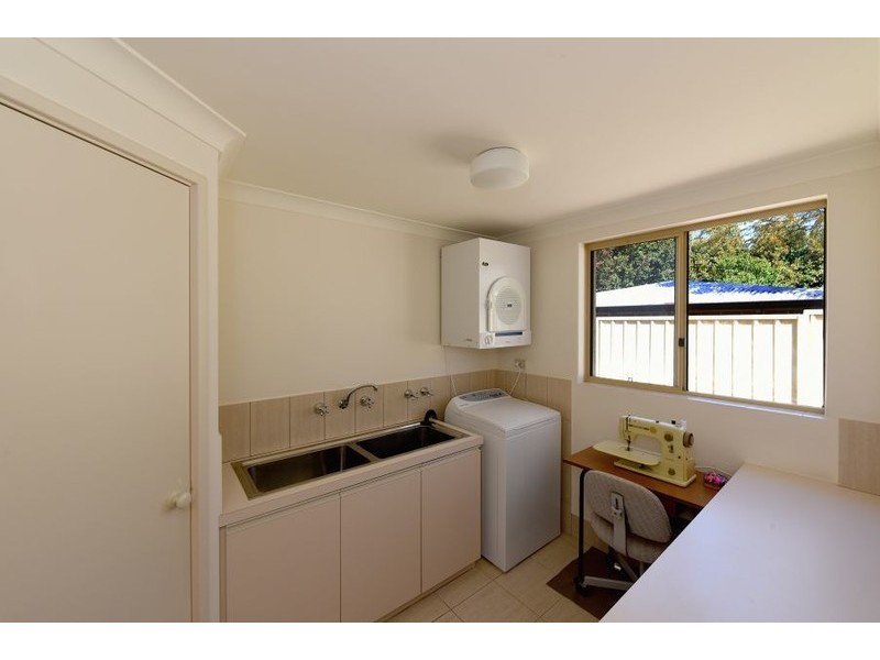 15 Lake Carine Gardens, Carine WA 6020