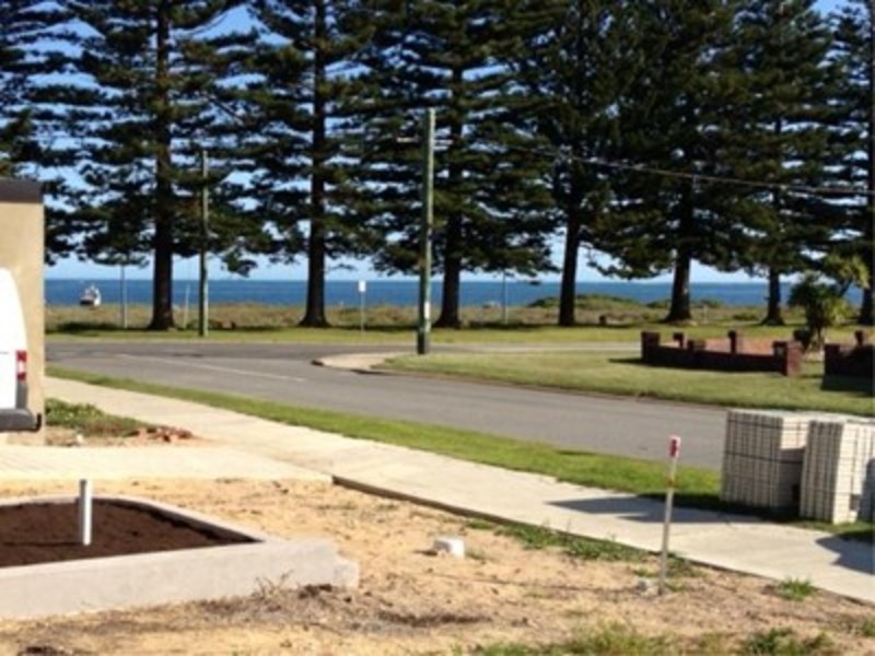 40 Watts Road, Shoalwater WA 6169