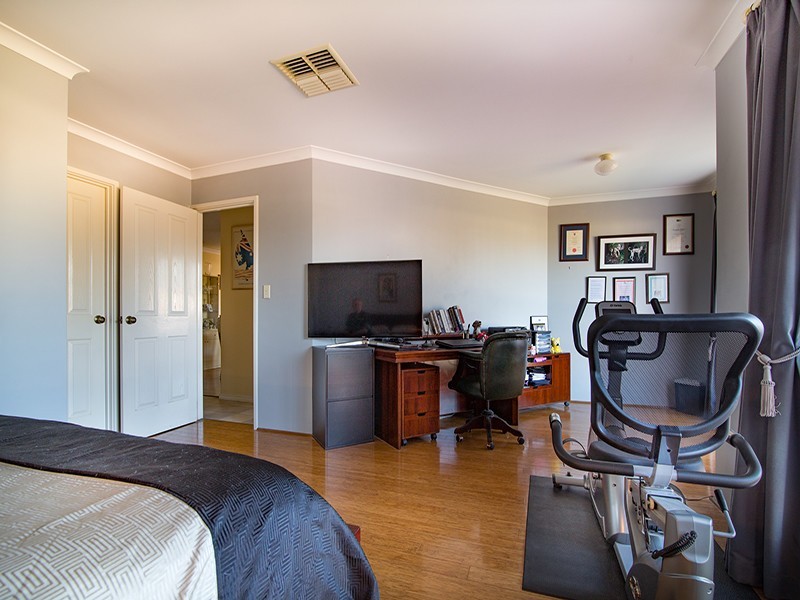 89 Sandringham Promenade, Canning Vale WA 6155