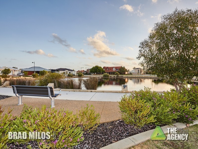 15 Fawcett Crescent, Canning Vale WA 6155