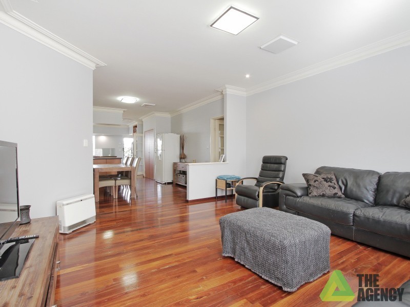 5 Charlecote Way, Canning Vale WA 6155