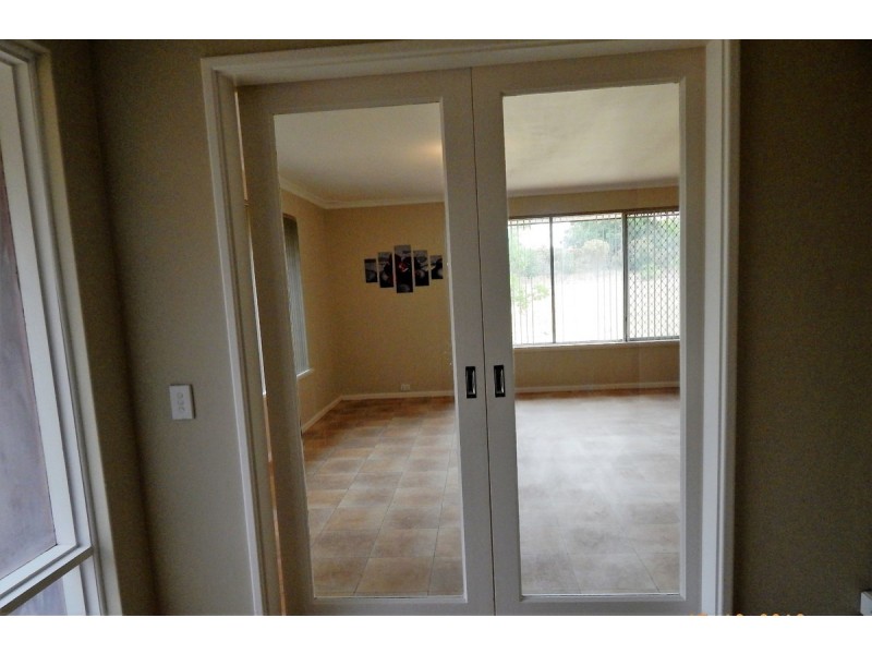 74 Cumming Road, Oakford WA 6121