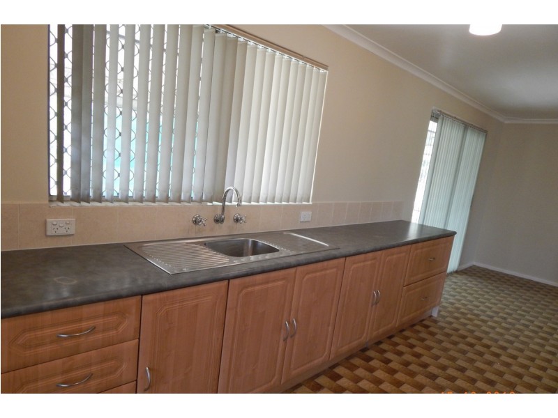 74 Cumming Road, Oakford WA 6121