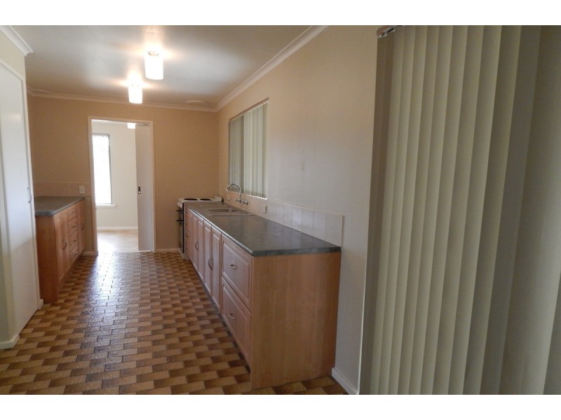 74 Cumming Road, Oakford WA 6121