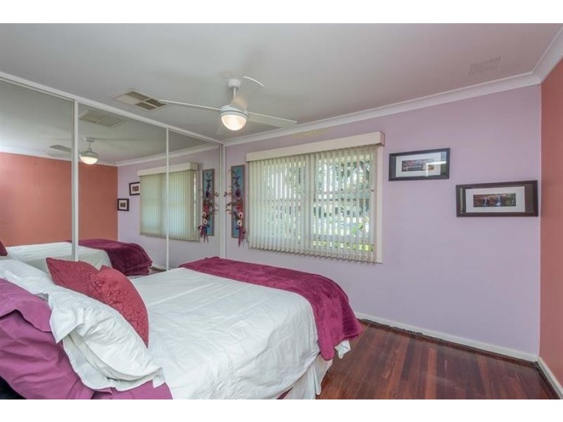 8 Wardlow Way, Balga WA 6061