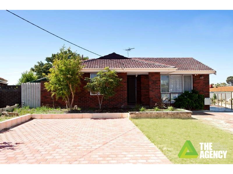 23 Carnegie Way, Padbury WA 6025
