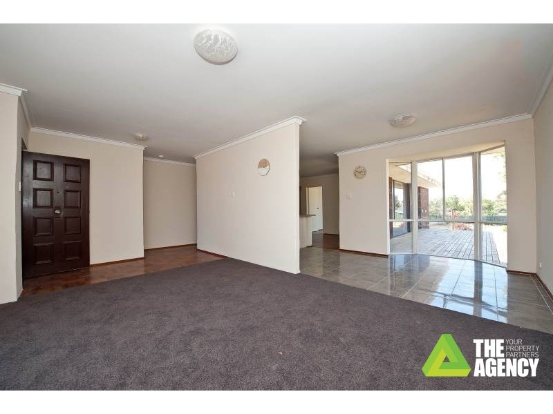 23 Carnegie Way, Padbury WA 6025