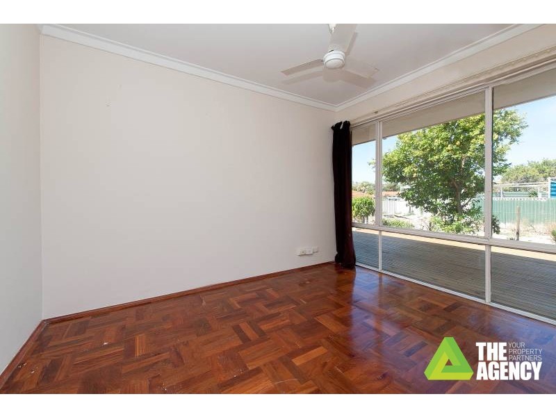 23 Carnegie Way, Padbury WA 6025