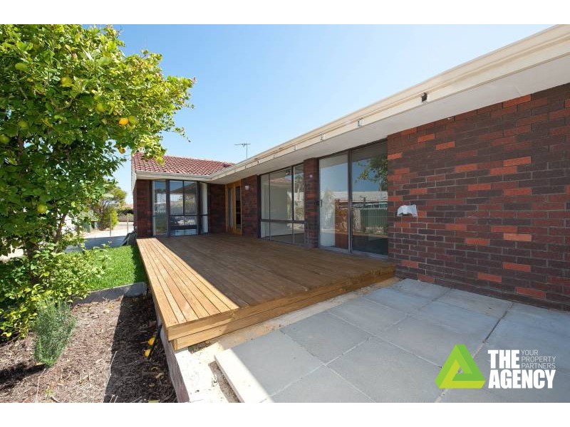 23 Carnegie Way, Padbury WA 6025