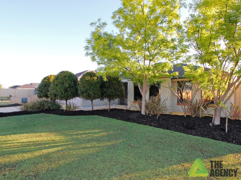 22 Edmonton Road, Canning Vale WA 6155