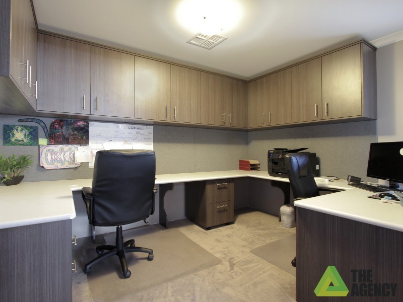 22 Edmonton Road, Canning Vale WA 6155