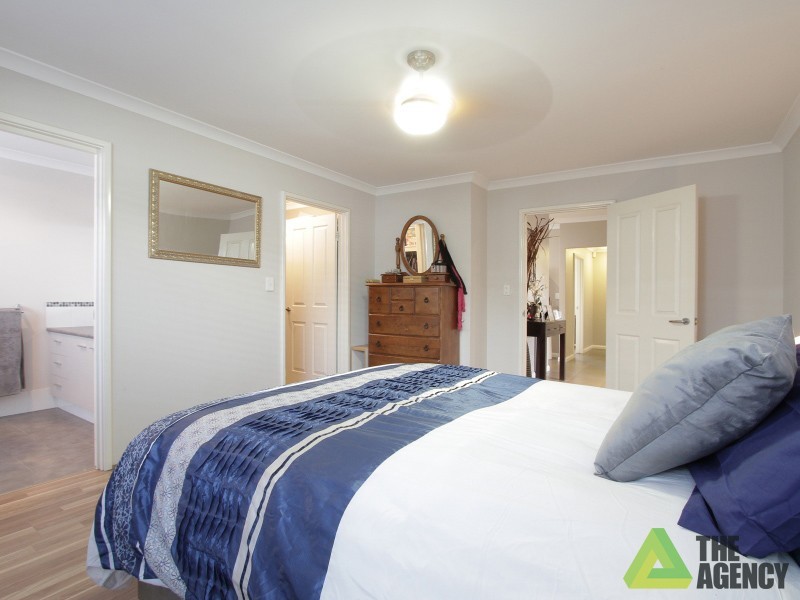 22 Edmonton Road, Canning Vale WA 6155