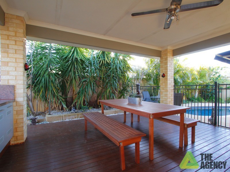 22 Edmonton Road, Canning Vale WA 6155