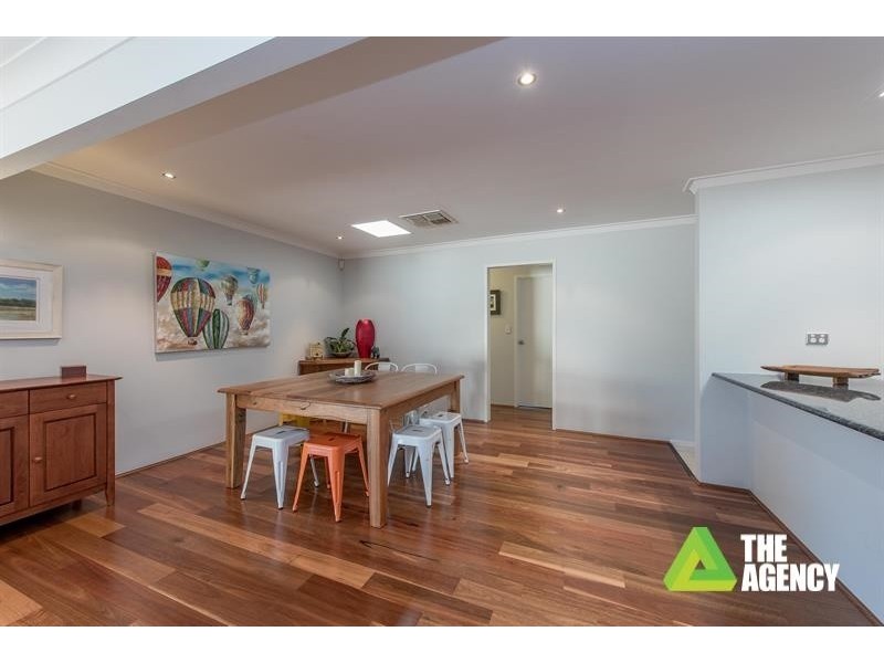 7 Carbridge Way, Duncraig WA 6023