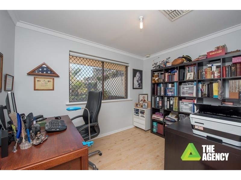 7 Carbridge Way, Duncraig WA 6023