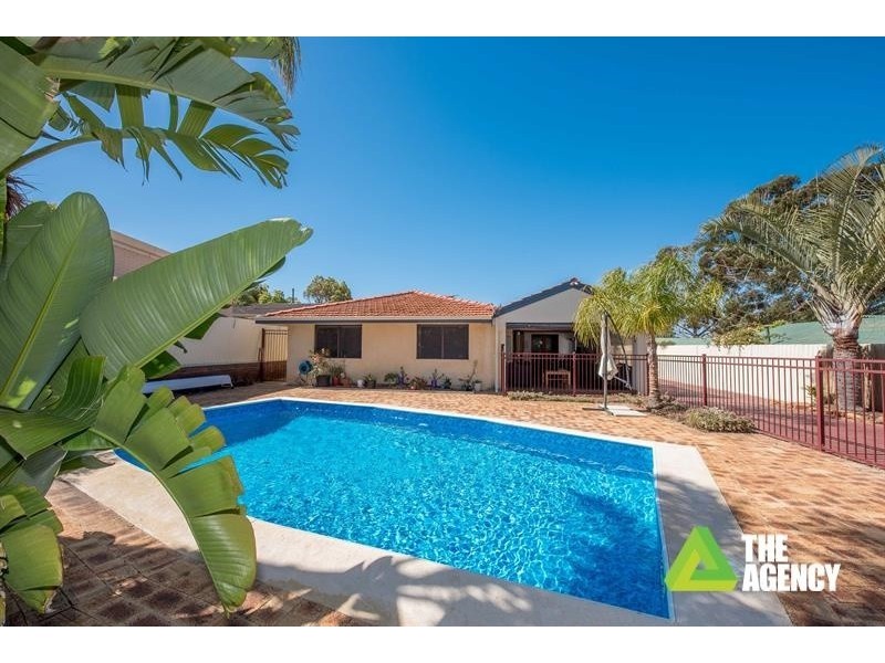 7 Carbridge Way, Duncraig WA 6023