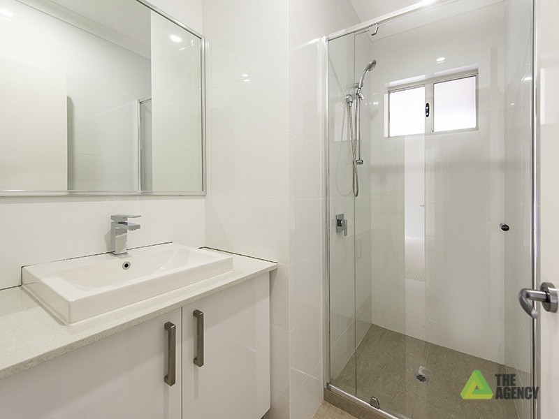 20A,B & C Amberley Way, Westminster WA 6061