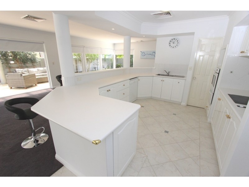 2 Walpole Way, Erskine WA 6210