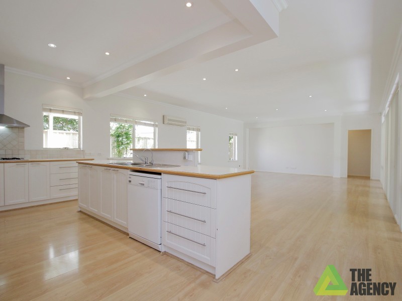 80 Ashmore Avenue, Canning Vale WA 6155