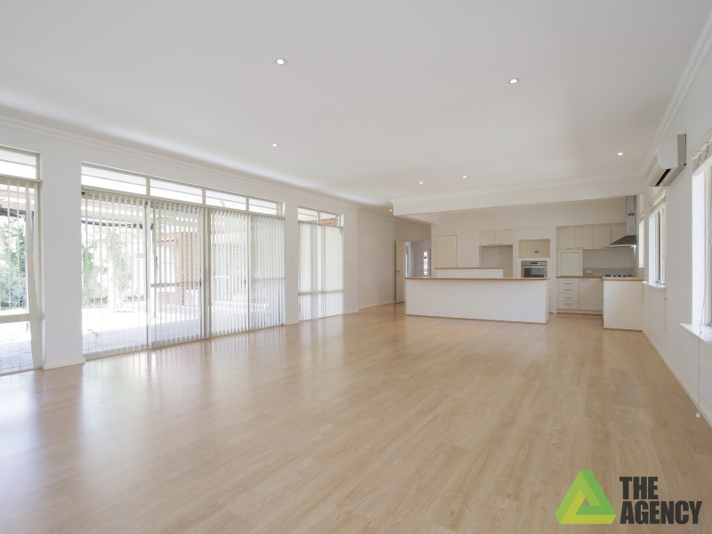 80 Ashmore Avenue, Canning Vale WA 6155