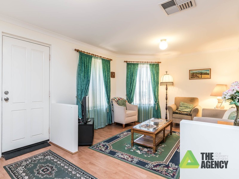 84B Parklands Square, Riverton WA 6148