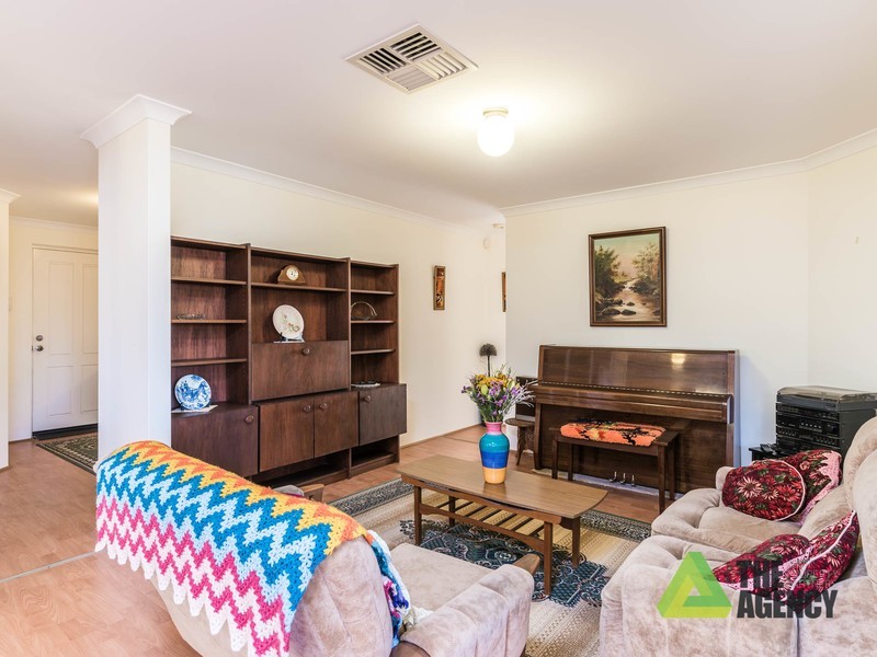 84B Parklands Square, Riverton WA 6148