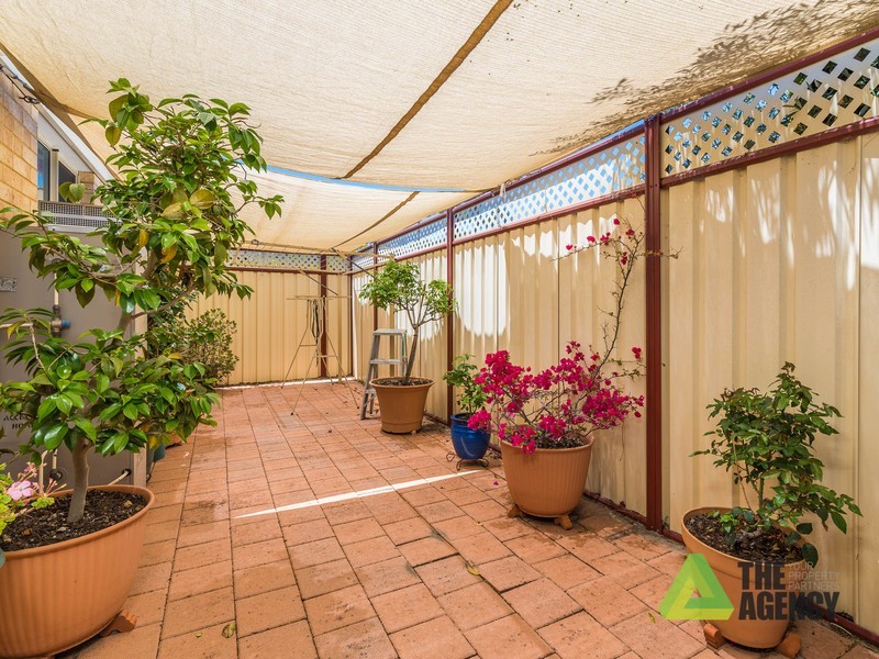 84B Parklands Square, Riverton WA 6148