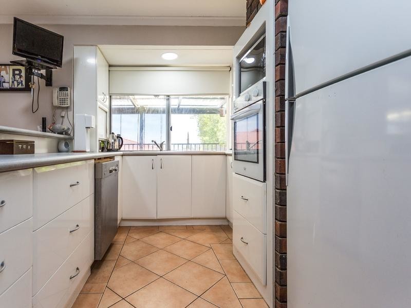 8 Tia Place, Willetton WA 6155