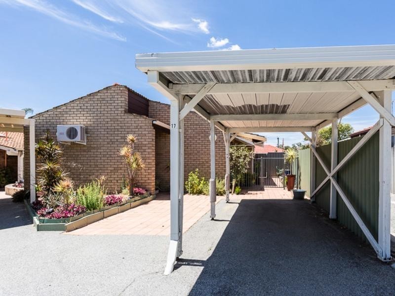 17 Gama Court, Parkwood WA 6147