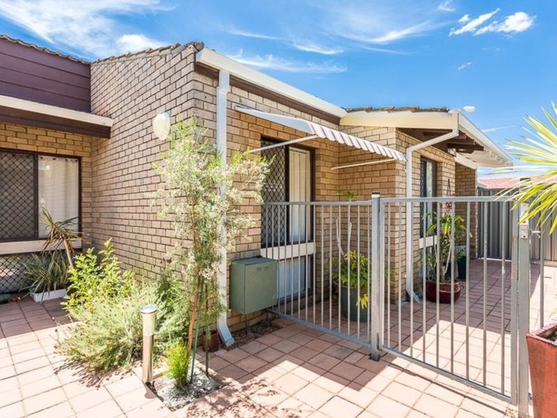 17 Gama Court, Parkwood WA 6147