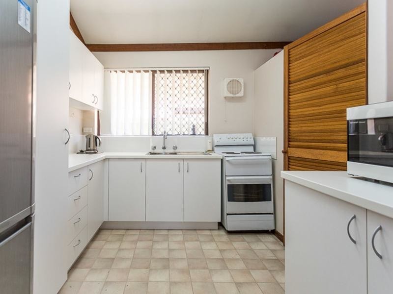 17 Gama Court, Parkwood WA 6147