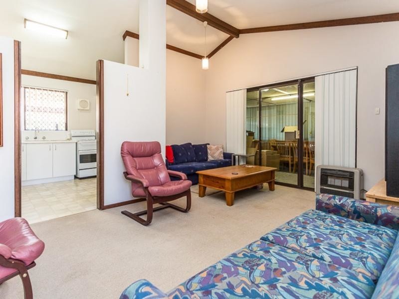 17 Gama Court, Parkwood WA 6147