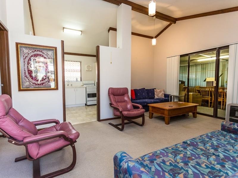 17 Gama Court, Parkwood WA 6147