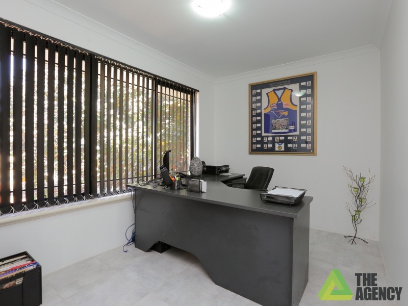 5 Skye Close, Camillo WA 6111