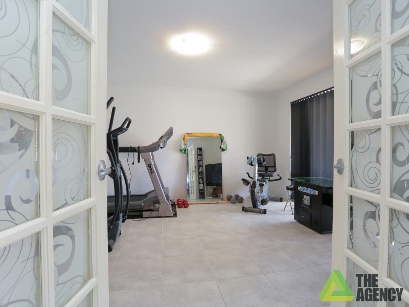 5 Skye Close, Camillo WA 6111