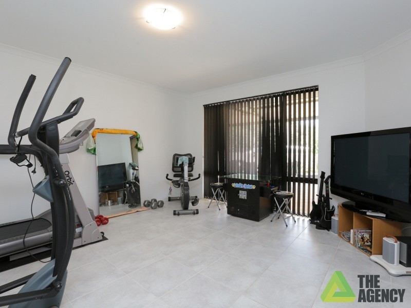 5 Skye Close, Camillo WA 6111