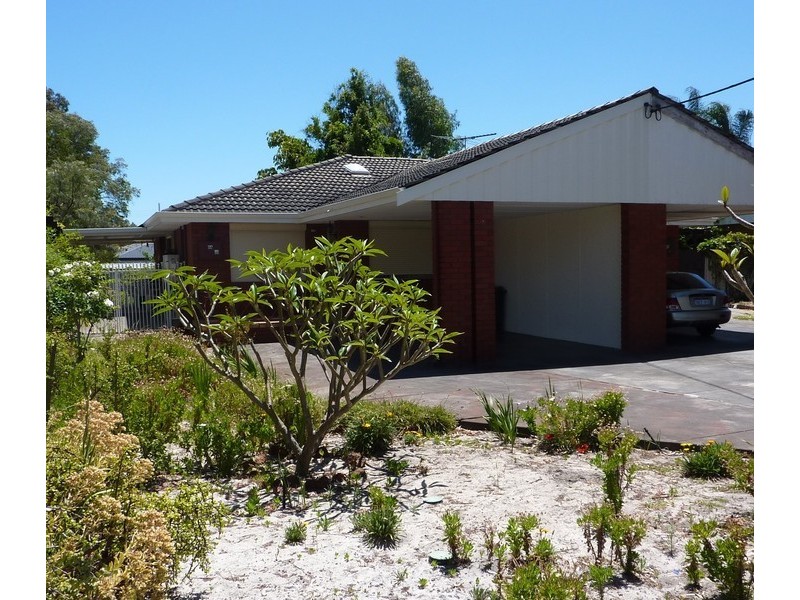 6A Laconia Court, Riverton WA 6148