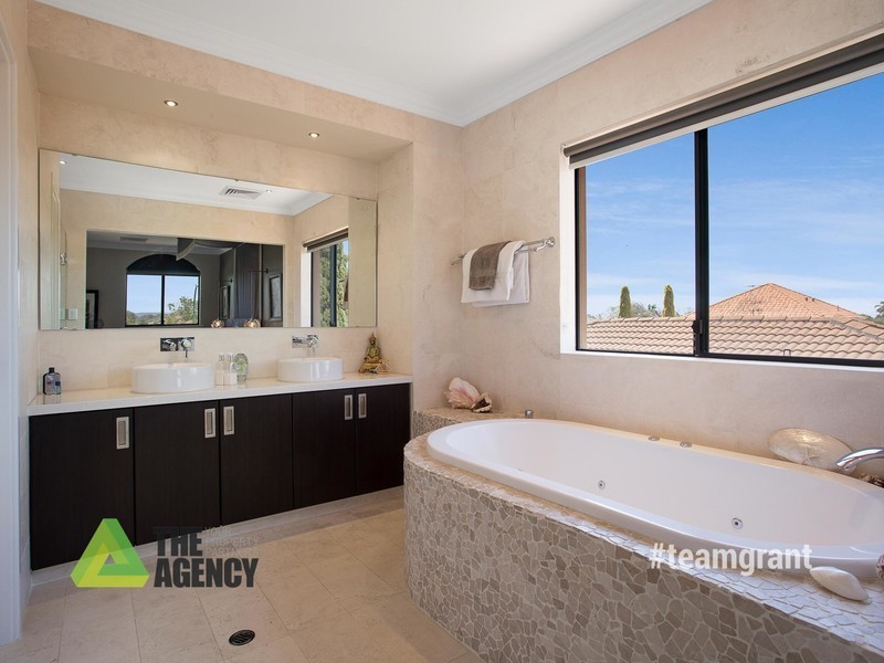 24a Strickland Road, Ardross WA 6153