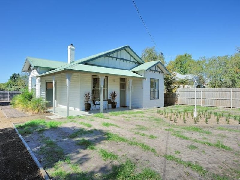 67 Commercial Road, Yarram VIC 3971