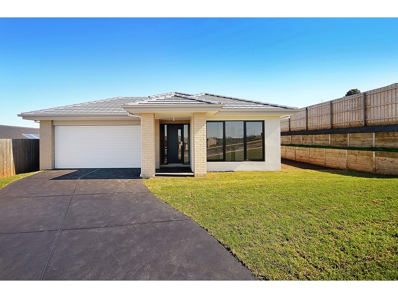 23 Ajax Street, Drouin VIC 3818