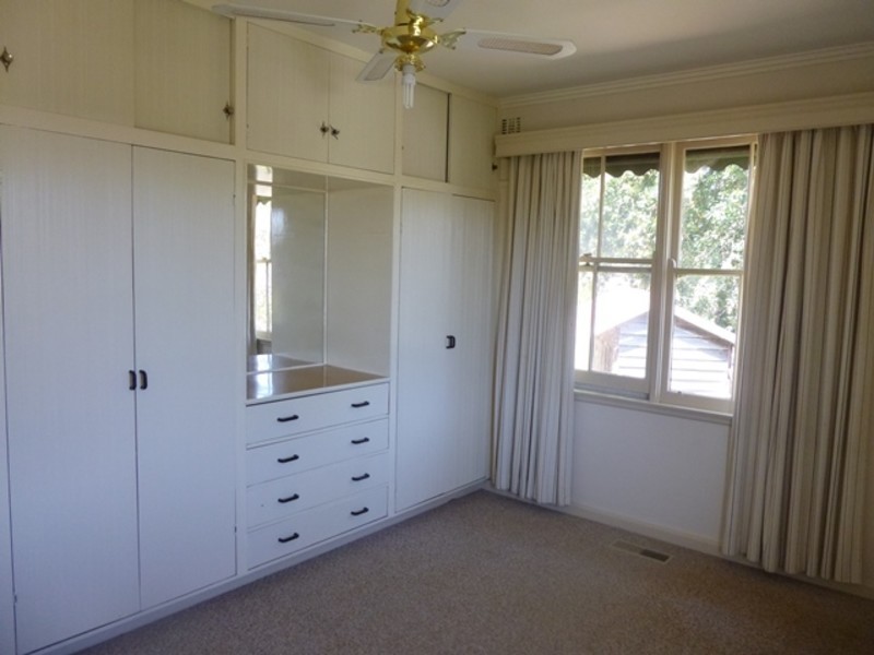 2 Logan Street, Warragul VIC 3820