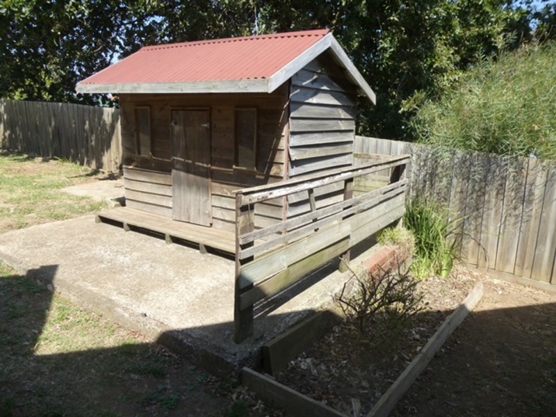 2 Logan Street, Warragul VIC 3820