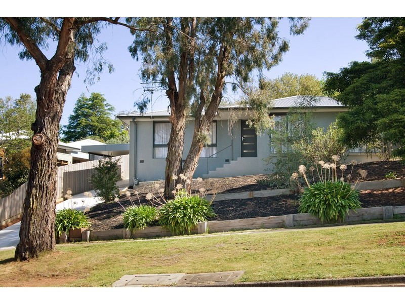 17 Calway Street, Drouin VIC 3818