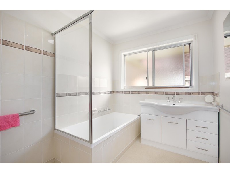 3 Edgar Street, Drouin VIC 3818