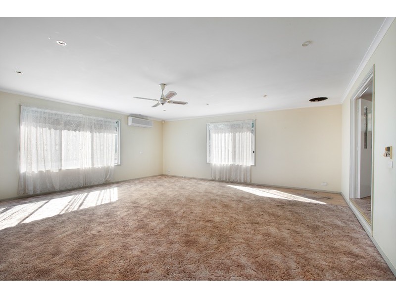 39 Jefferson Road, Garfield VIC 3814