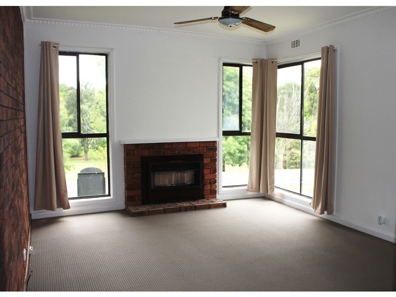 45 Scenic Road, Warragul VIC 3820