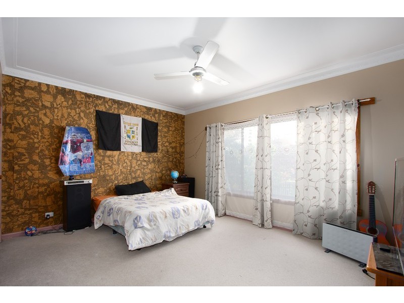 54 Lampards Road, Drouin VIC 3818