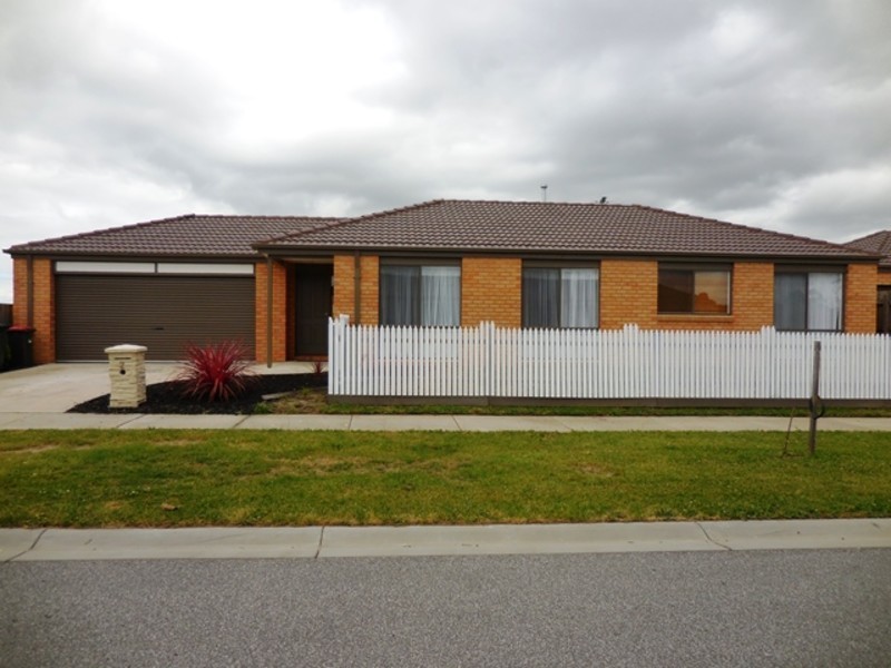 2 Bandicoote Circuit, Longwarry VIC 3816