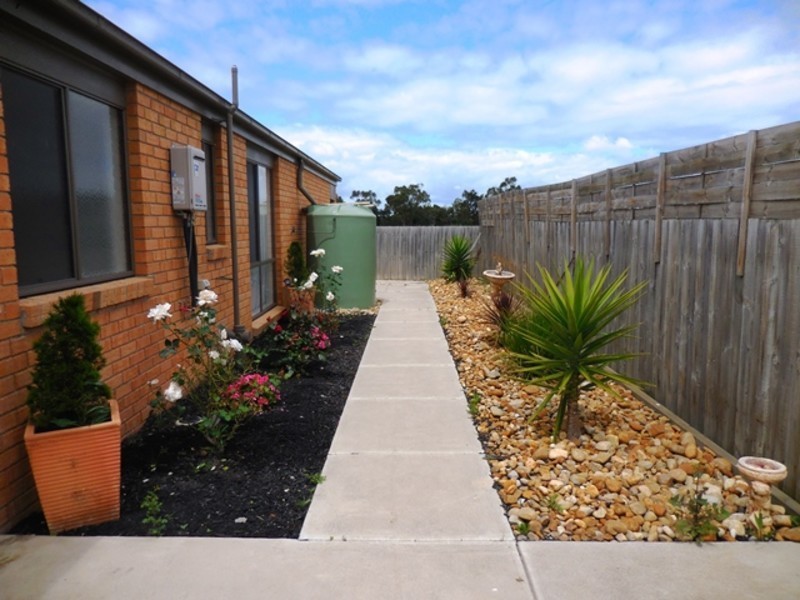 2 Bandicoote Circuit, Longwarry VIC 3816